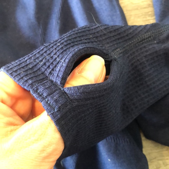 Athleta Fastest Track Half Zip Navy - Sz Small - Picture 9 of 12